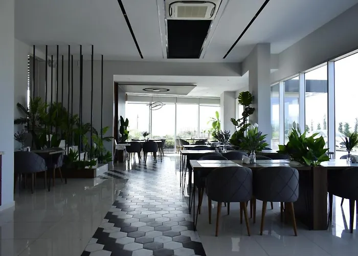 Hills Yalova (Yalova)