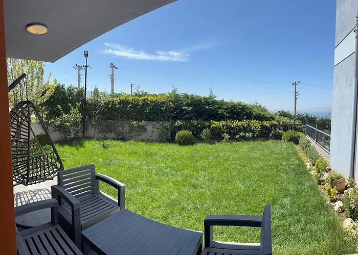 Hills Yalova (Yalova)