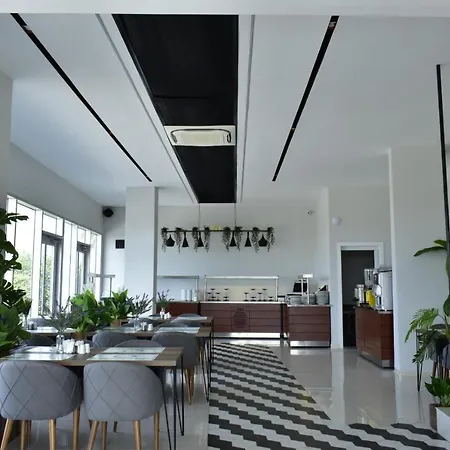 Hills Hotel 5*