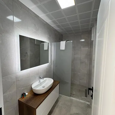 Hills Hotel 5*