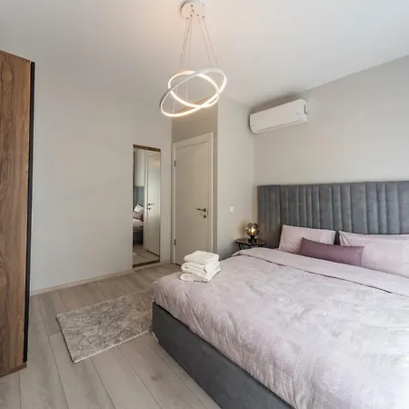 Hills Hotel 5*