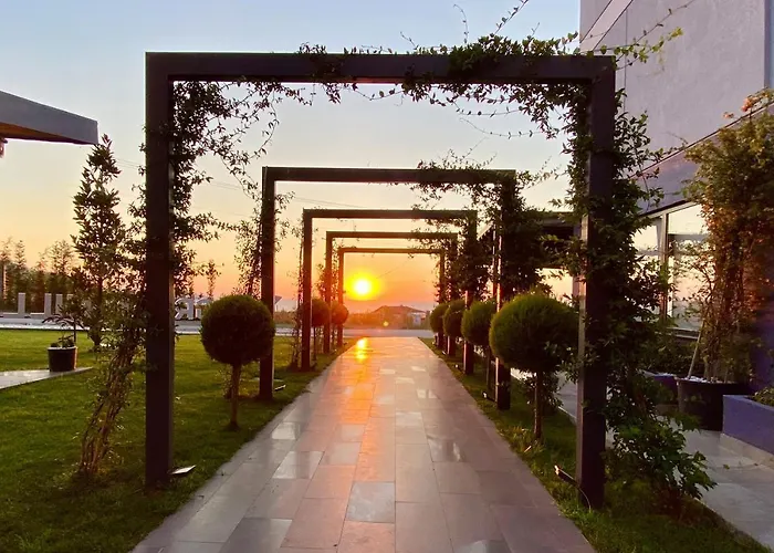 Отель Hills Ялова