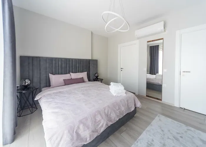 Отель Hills Ялова